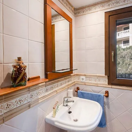 Casa Francisca Nyaraló *